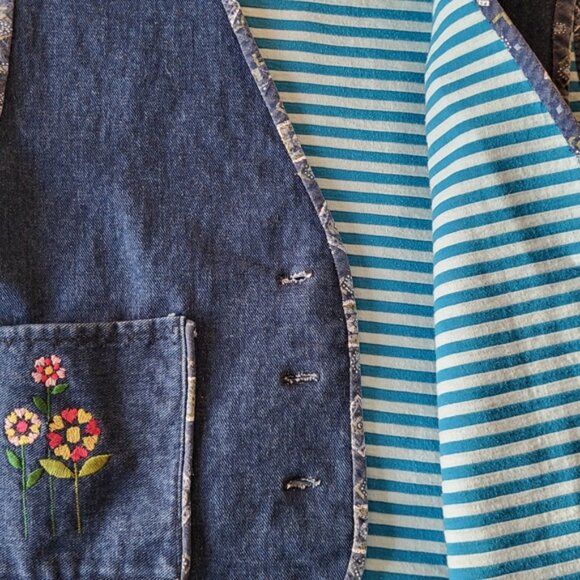 Western Denim Vest  Embroidered Horse Floral Handcrafted Unique Equestrian - Picture 11 of 12